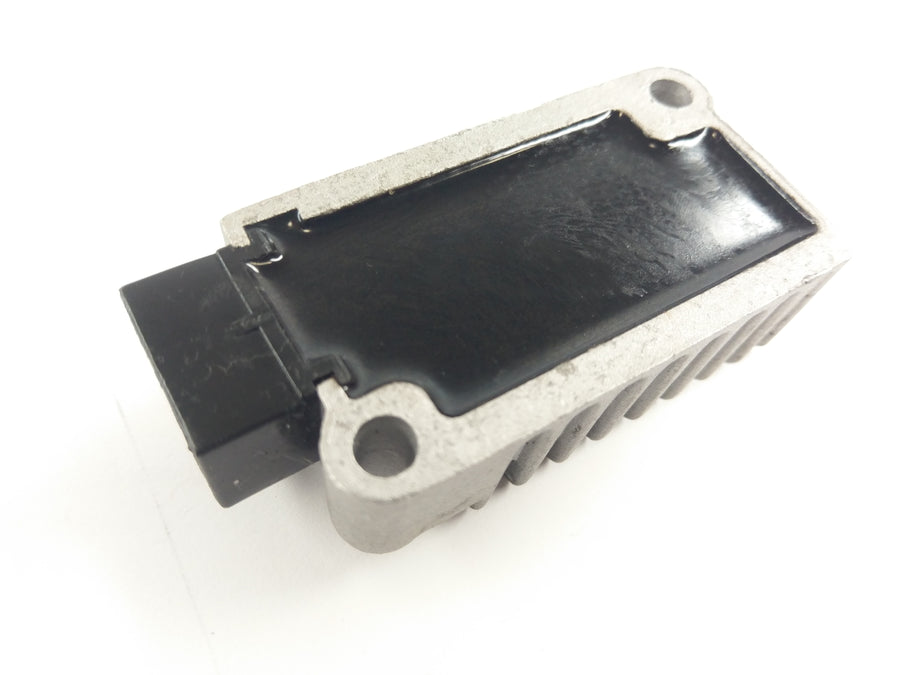 Yamaha WR 125 R DE07 [2010] - Regulator Rectifier