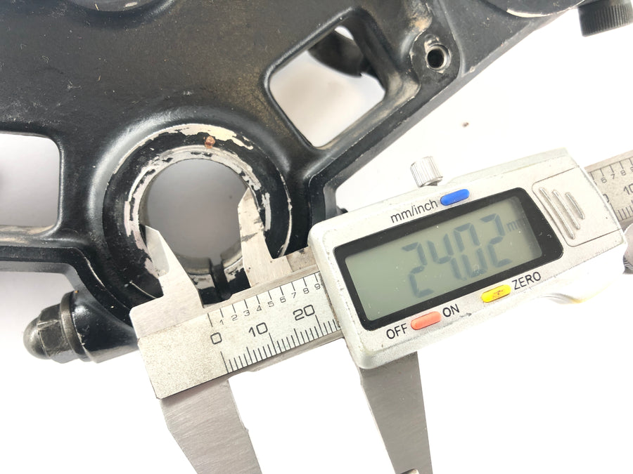 Honda CB 900 F SC01 [1981] - Bridge fork sopra
