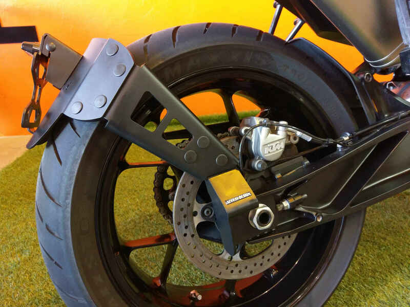 Ktm 790 Duke [ACCESS DESIGN] - Kennzeichenhalter auf Radhöhe schwarz KTM Duke 790/890