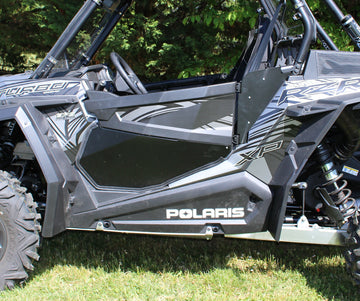 Polaris RZR 1000 RS 1 [2019-2021] - Pannelli inferiori delle portiere in alluminio - Nero Polaris RZR1000