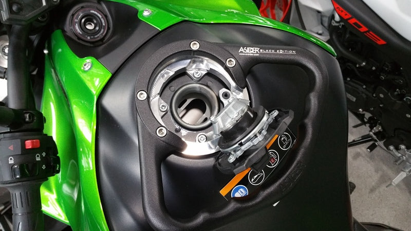 Kawasaki Z H2 [A-SIDER] - Black Edition Tank handle 4 screws black Kawasaki