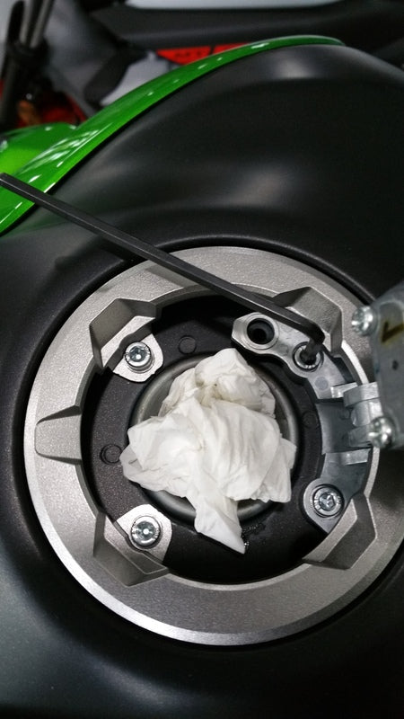 Kawasaki Z 900 [A-SIDER] - Black Edition Tank handle 4 screws black Kawasaki
