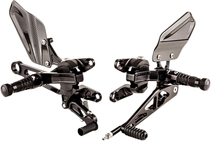 Aprilia Tuono 1000 [GILLES TOOLING] – Sistema di pedane regolabili