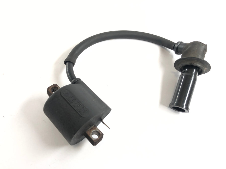 Suzuki DR 750 S SR41B [1988] - Zündspule mit Stecker