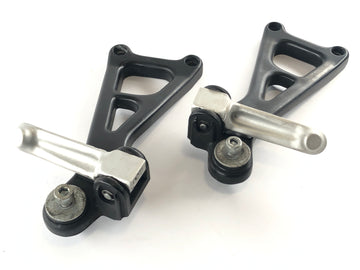 Moto Guzzi V11 [2001] - Passenger footrests with holder right and left - 0