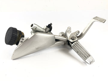 BMW K 1300 R [2010] - Footrest del conducente a destra con pompa del freno e pedale del freno