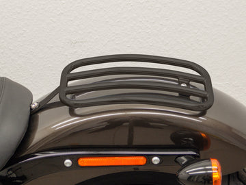 Harley Davidson Softail Street Bob (Milwaukee-Oight 107/114) [2018] -Passenger Rack Ø 16, curvo, nero