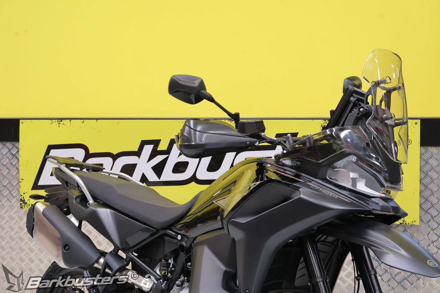 Ducati Multistrada V4 [BARKBUSTERS] – Kit Hardware - Vista laterale con montaggio a due punti