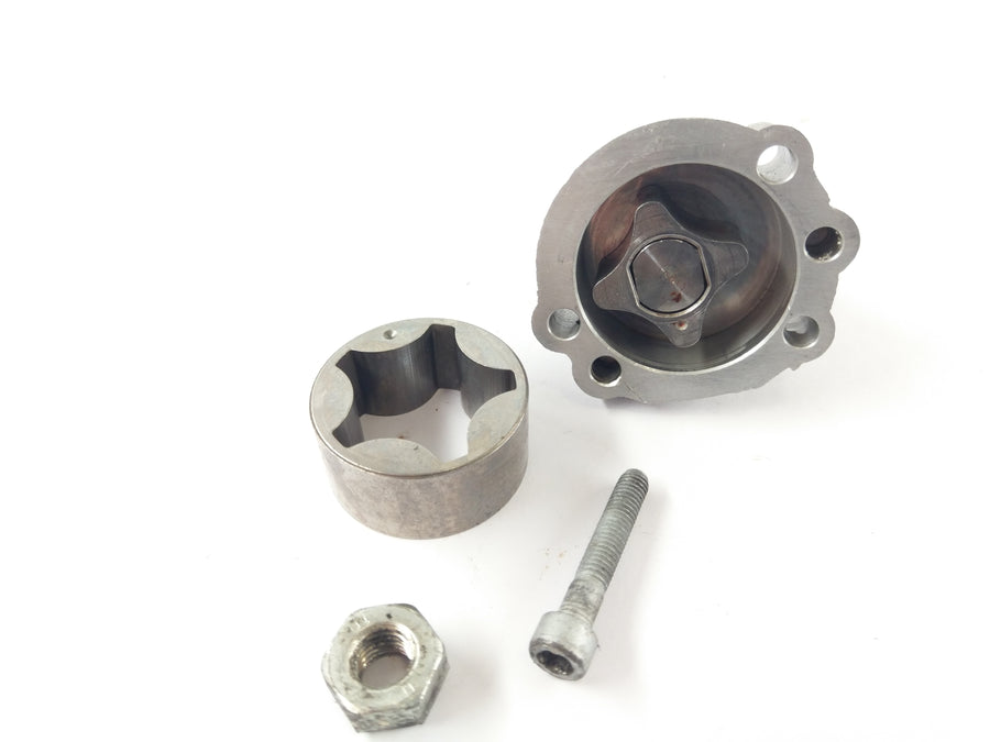 Moto Guzzi V7 Classic LW [2011] - Oil pump