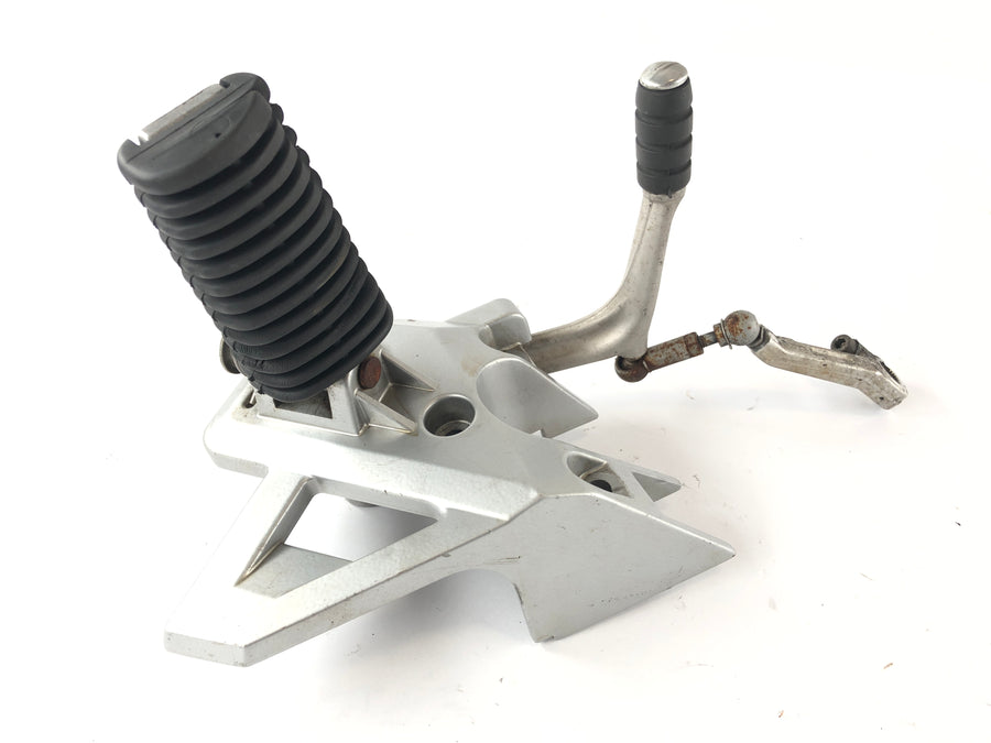 BMW R 1100 R 259 [1995] - Footrest plate left with gear lever and rod