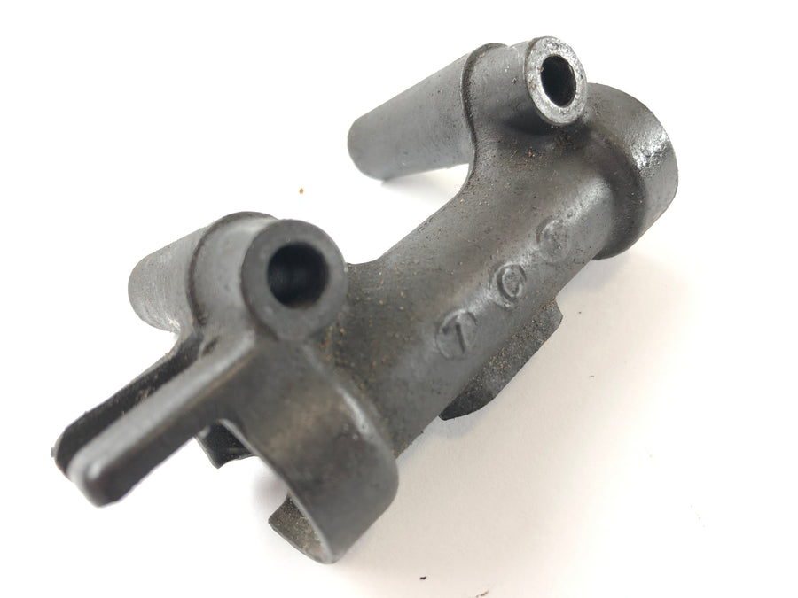 Kawasaki Z 750 E KZ750E [1981] - Distributor brake line front