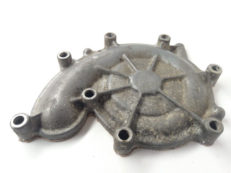 Suzuki GT 750 [1973] - Coperchio di copertura della pompa dell'acqua