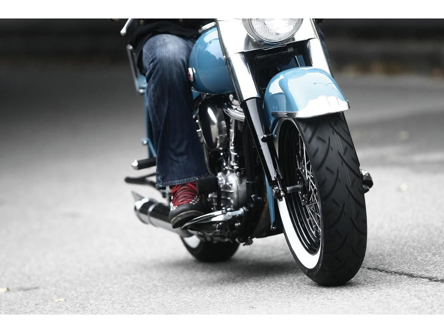 Harley Davidson-Me 888 Maratona Ultra Mature MT/90 B-16 74H TL Weißwand