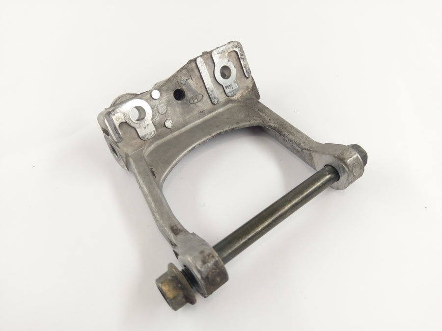 Yamaha TRX 850 4UN [1999] - Engine mount