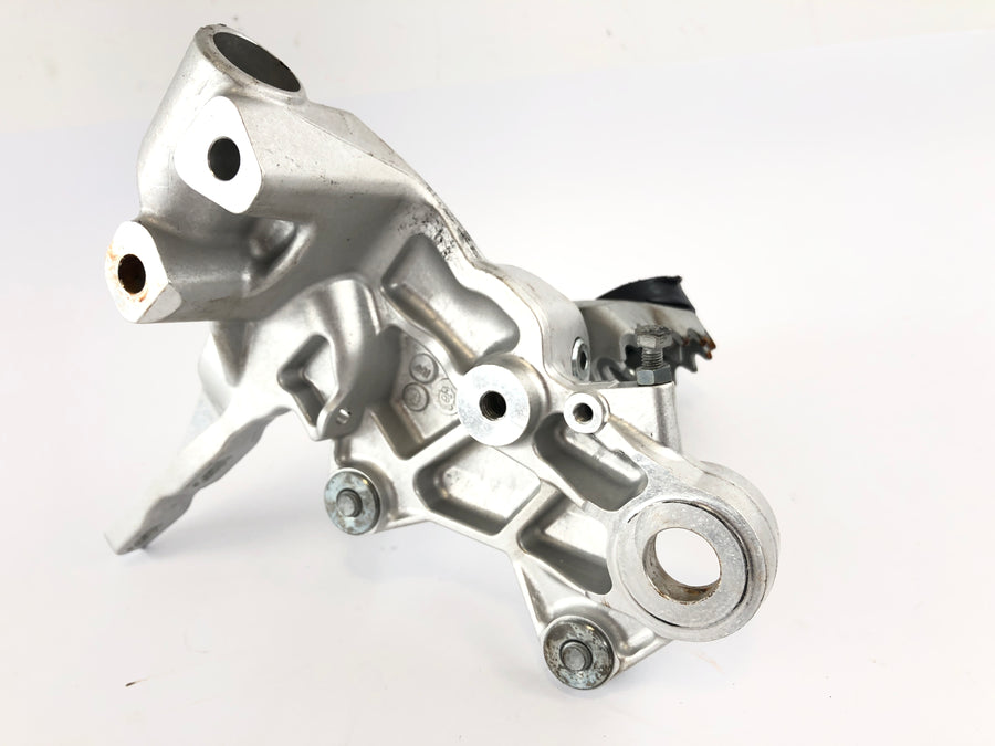 Husqvarna 701 Supermoto [2019] - Piena di guida a destra e a sinistra con supporto