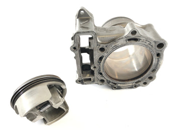 Suzuki DL 1000 V-Strom [2006] - Zylinder mit Kolben vorne - 0