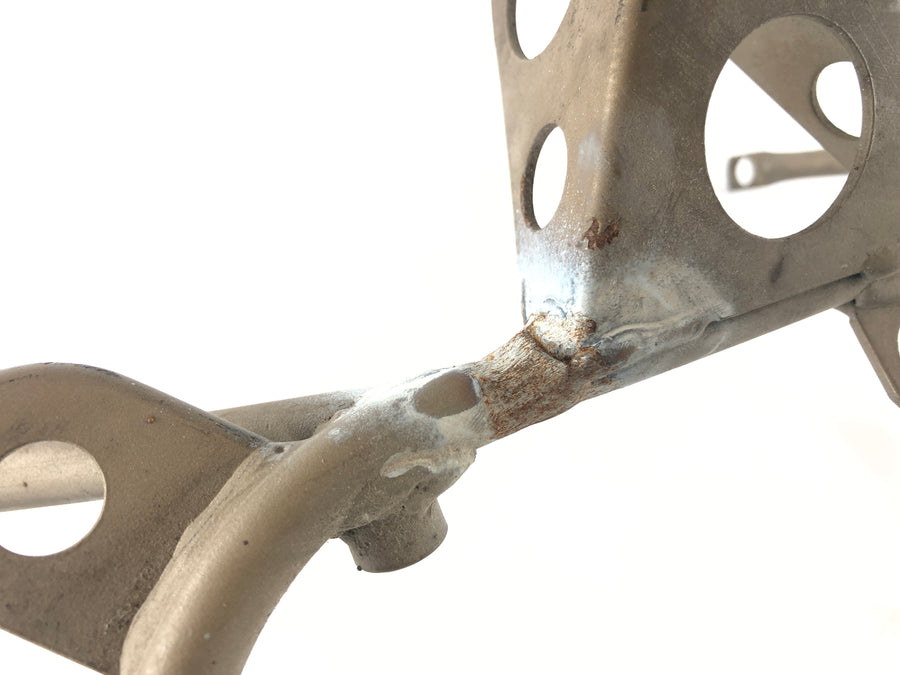 Ducati 900 SS [1992] - Front fairing bracket antler