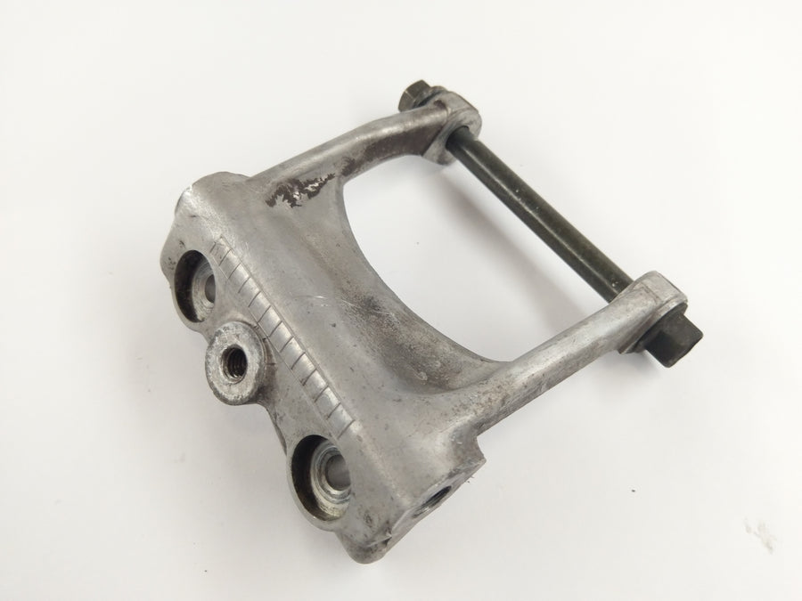 Yamaha TRX 850 4UN [1999] - Engine mount