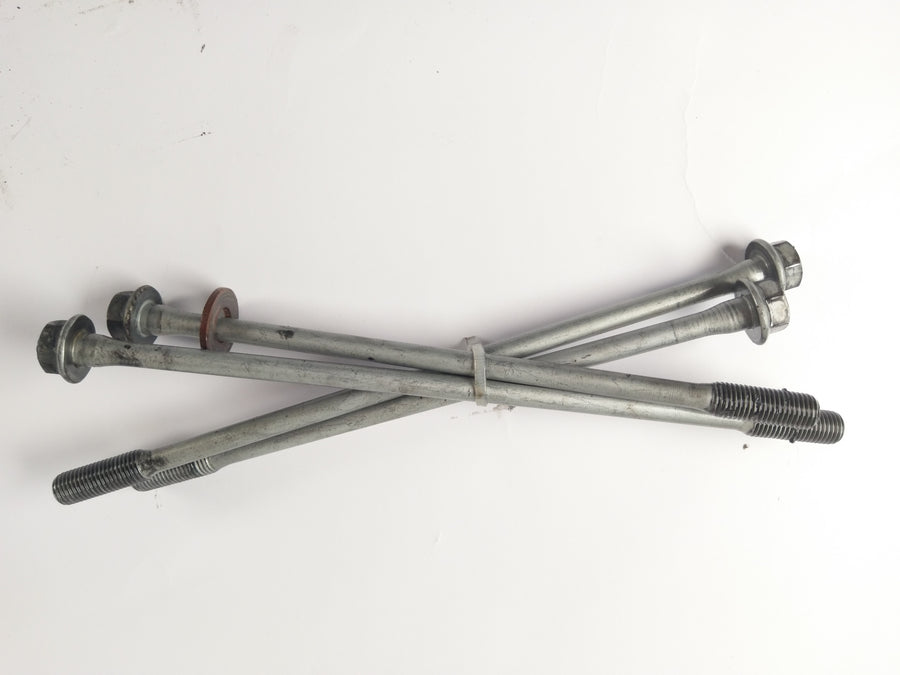Suzuki Dr 650 SP42B - Bolt in piedi