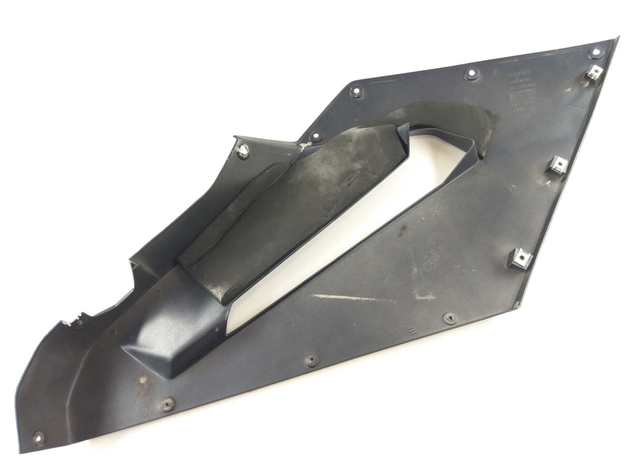 Aprilia RST 1000 Futura [2004] - Side cladding on the left
