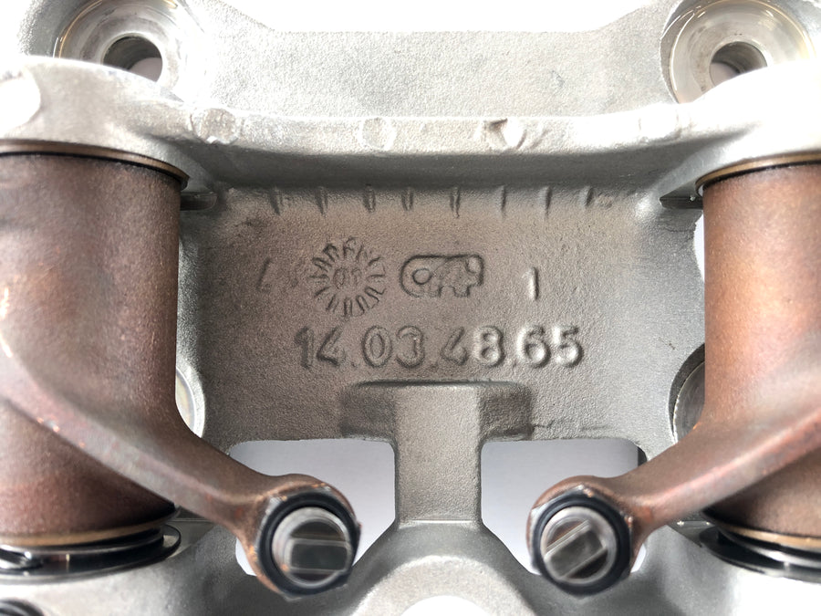 Moto Guzzi V11 [2001] - rocker arm bracket right