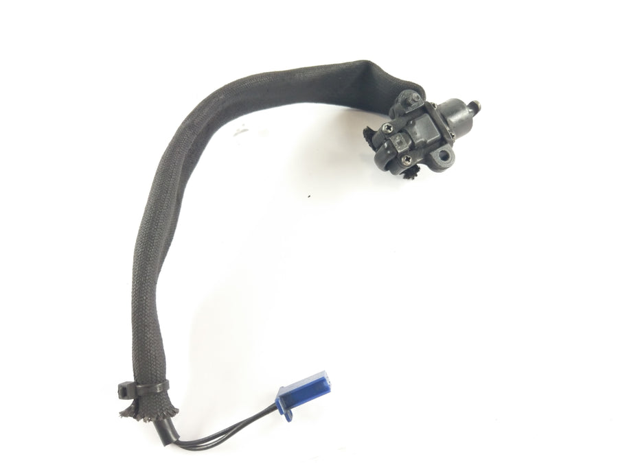 Moto Guzzi V7 Classic LW [2011] - Rear brake light switch