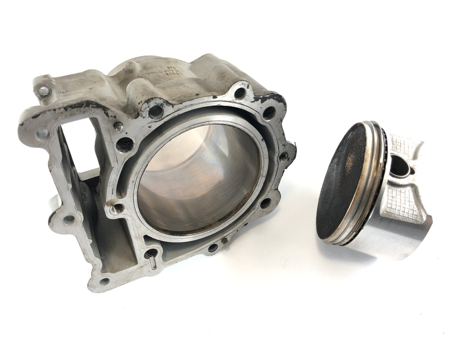 BMW F 650 CS Scarver [2001] - Cilindro con pistoni