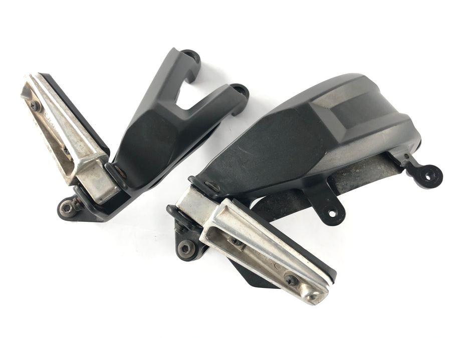 Yamaha XT 1200 Z Super Tenere DP01 [2012] - Footrest Pediatric Set with Holder