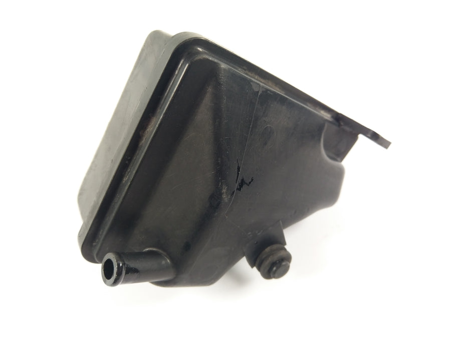 Yamaha XV 750 5G5 [1981] - Expansion Container Airbox Crankcase Ventition