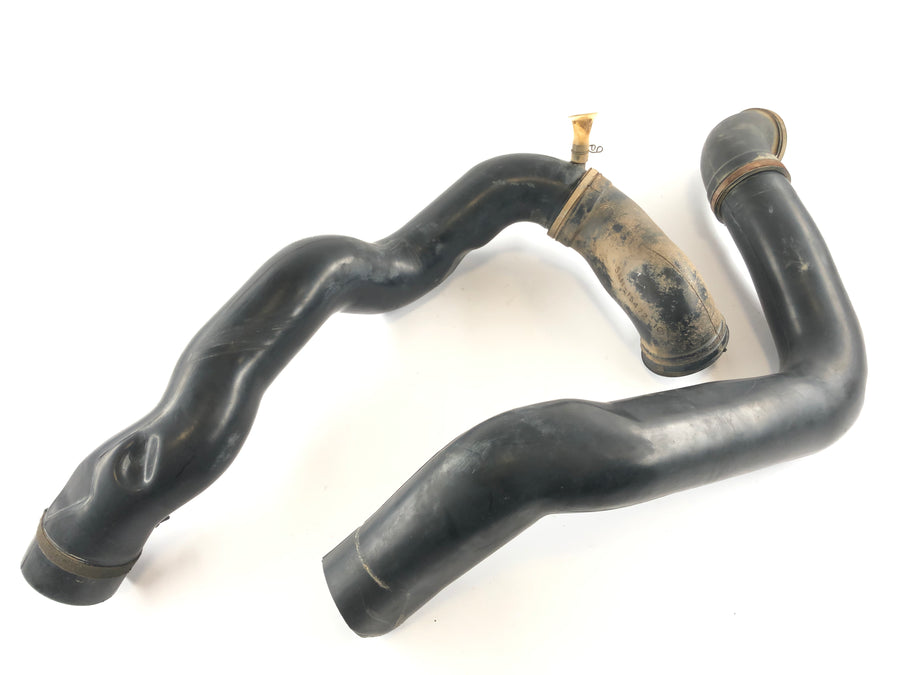 Yamaha Grizzly 660 AM03W [2003] - Air duct variator box hoses