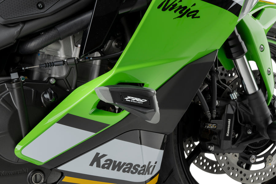 KAWASAKI ZX-4RR NINJA [2025] – Crash Pad PRO 2.0 – Nero