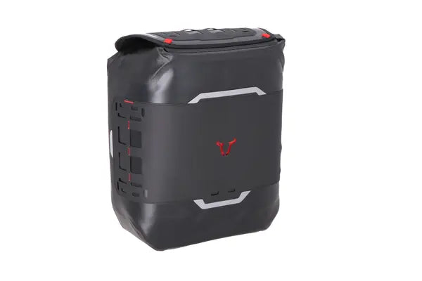 Yamaha XSR 700 [SW-MOTECH] – V-LOC WP side bag (16 liters)