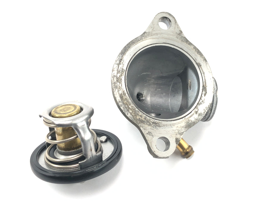 Suzuki GSX R 1000 WVBZ K3 [2003] - Thermostat Thermostateinsatz mit Gehäuse