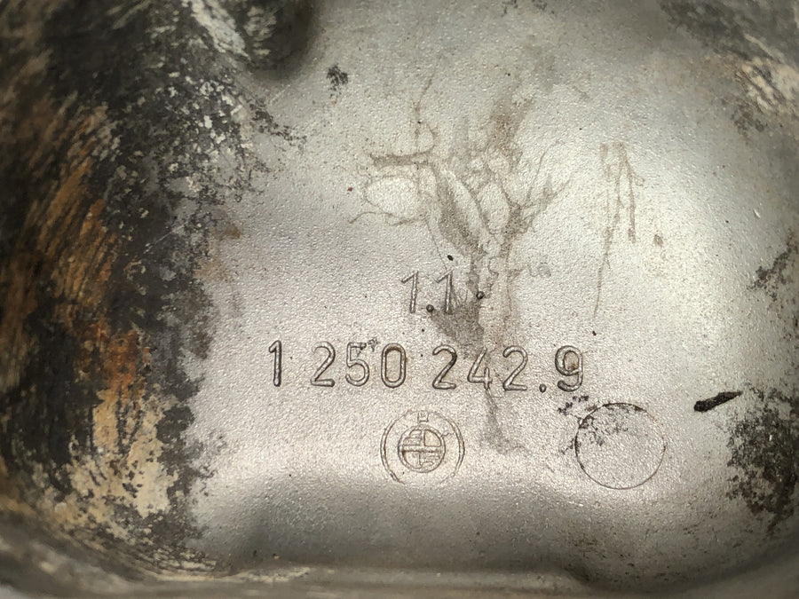 BMW R75/5 [1973] - Coperchio di valvola a sinistra