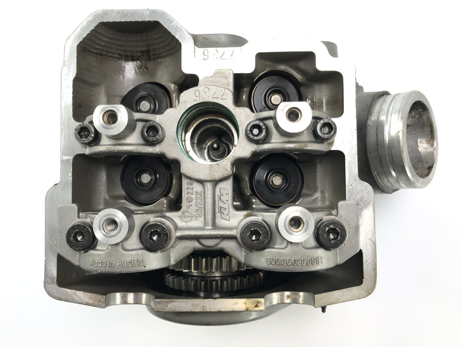KTM 950 SM LC8 [2008] - testata sul retro
