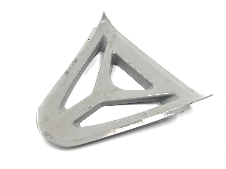 Yamaha YZF R1 RN04 [2001] - Center front fairing