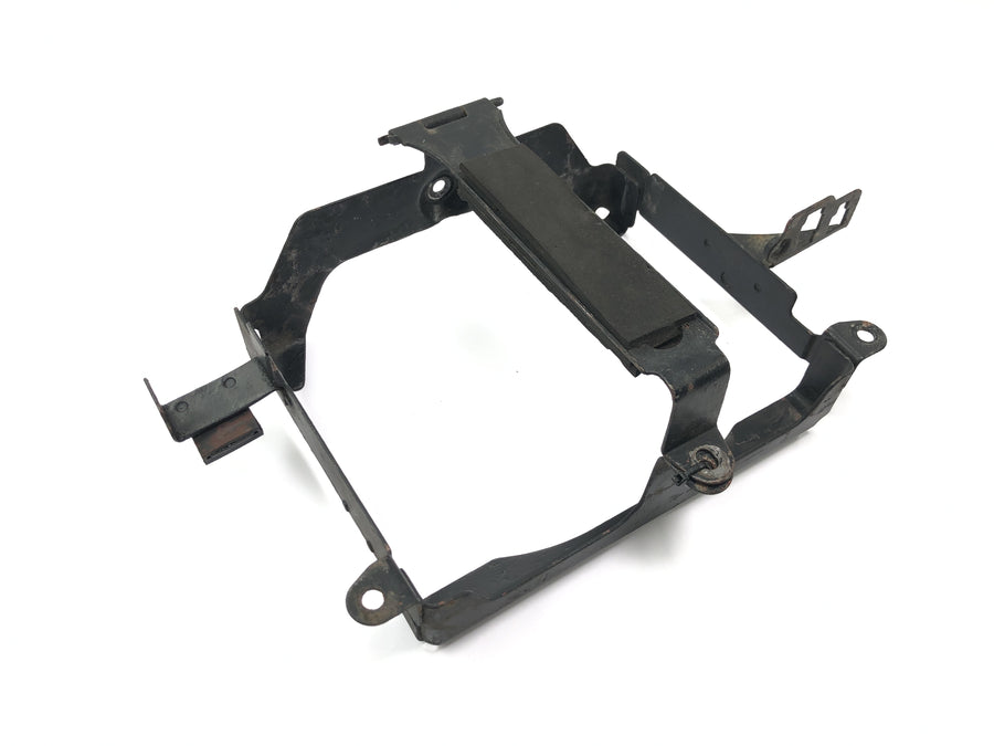 Honda Goldwing GL 1200 SC14 [1988] - Battery box battery carrier bracket