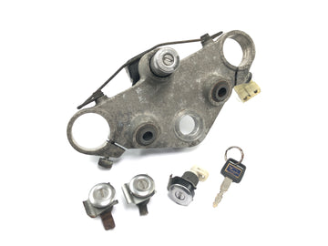 Honda ST 1100 SC26 Pan European [1990] - Set serrature con blocchetto di accensione ponte forcella superiore