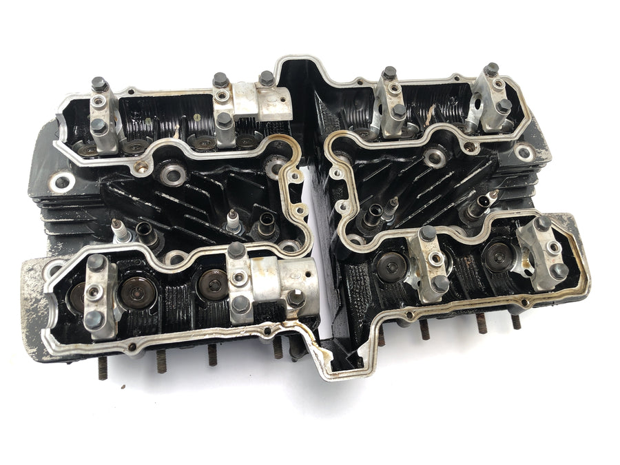 Yamaha XJR 1300 RP06 [2002] - cylinder head