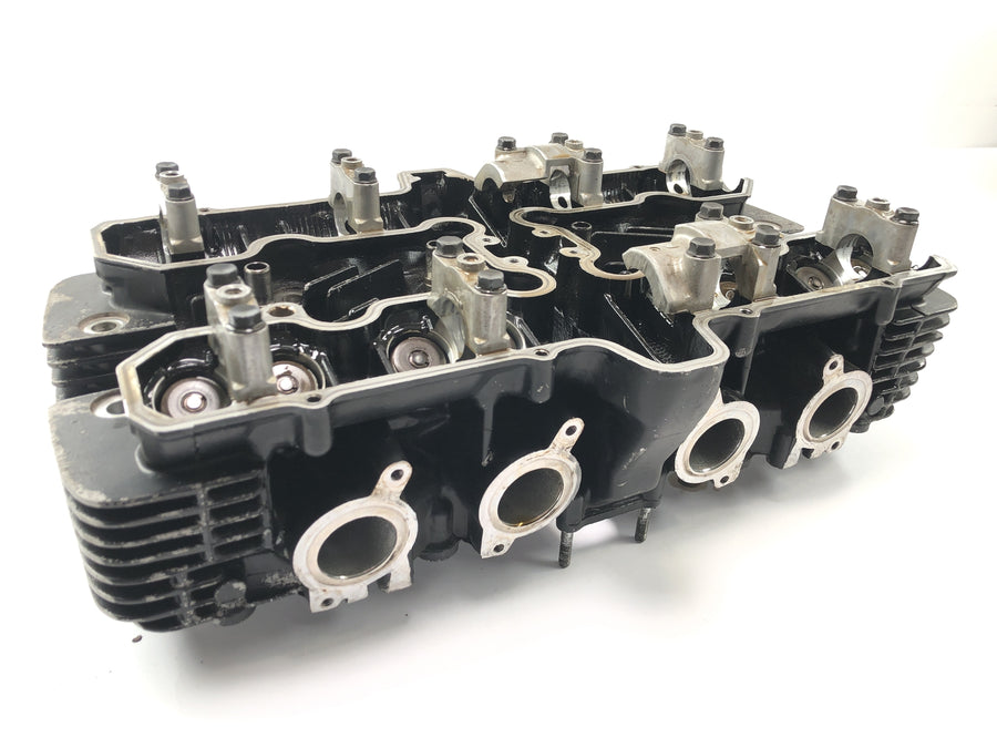 Yamaha XJR 1300 RP06 [2002] - cylinder head