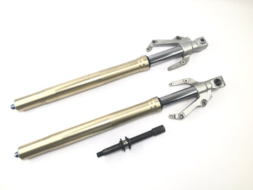Yamaha YZF R1 RN01 [1998] - Fork UpSizedOwn Fork nell'asse anteriore con asse