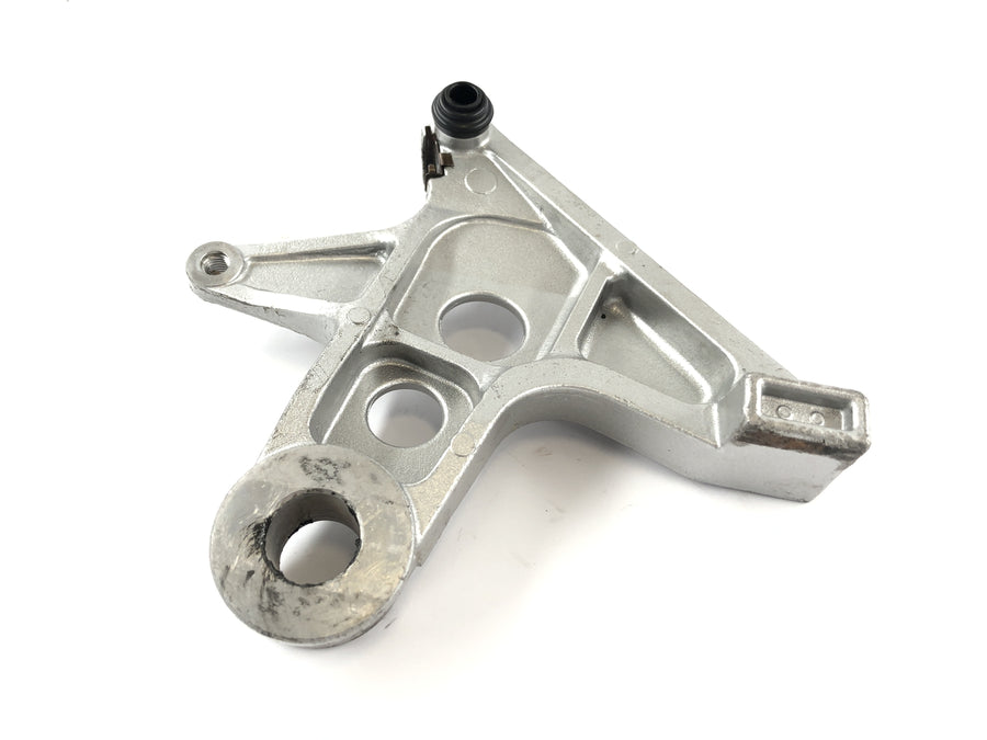 Honda CBR 1000 F SC24 [1991] - Anchor plate