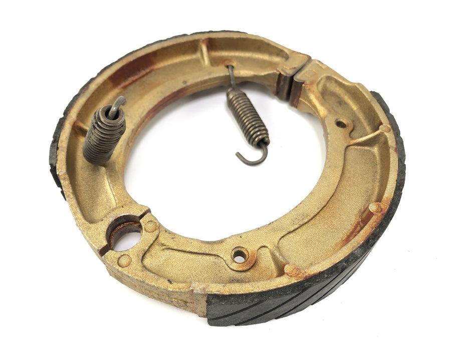 Yamaha XT 500 1U6 [1981] - Brake shoes with springs