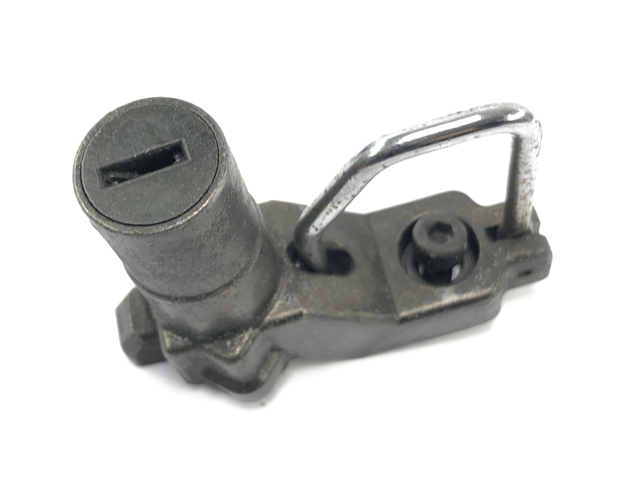 Kawasaki ZX -10 ZXT00B [1990] - Locksmith con bridge fork sul blocco del sedile della serratura del serbatoio superiore