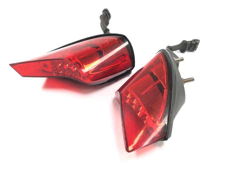 Benelli TNT 1130 [2009] - Rückleuchte Heckleuchte links und rechts