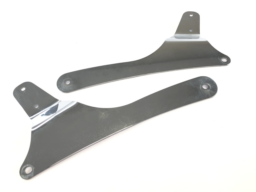 Suzuki Intruder VL 1500 AL [2000] - Sissybar Halter Seitenteile Halterung chrom