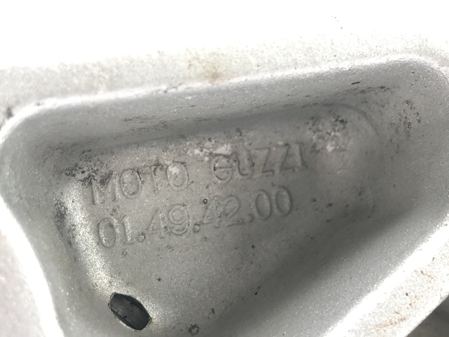 Moto Guzzi V11 Sport [1999] - morsetto forcella inferiore, ponte sterzo