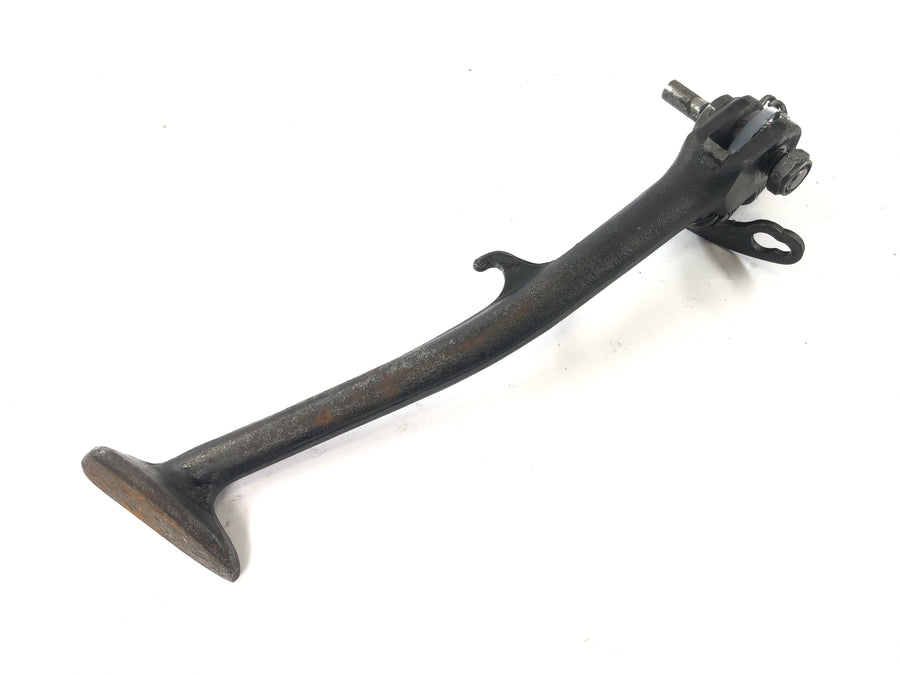 Honda CBX 650 E RC13 [1983] - Stand side con un supporto per moto piuma