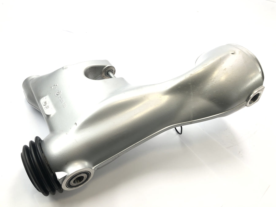 BMW R 1150 RT R22 [2001] - swingarm axle carrier cardan tunnel