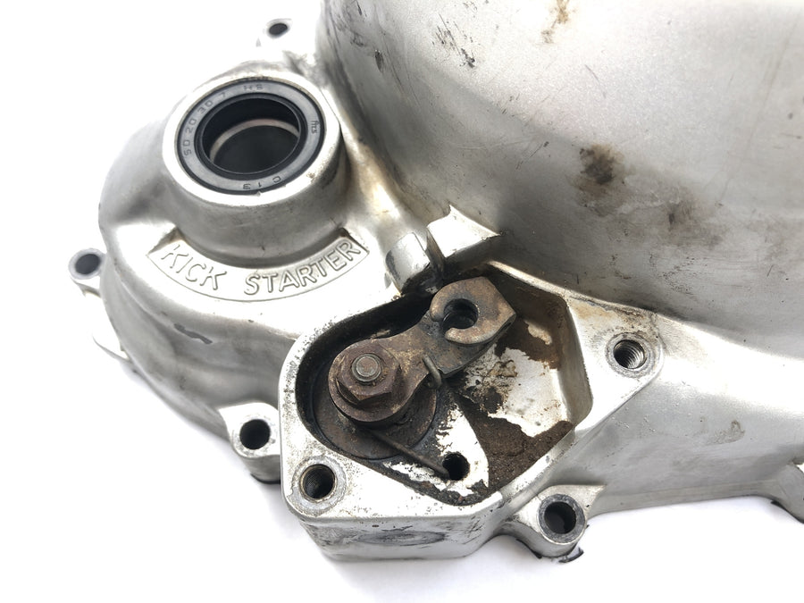 Yamaha TT 600 R DJ01 [1998] - Coperchio a motore sul coperchio dell'accoppiamento destro